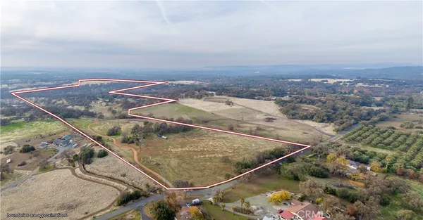 an aerial view of a tennis court