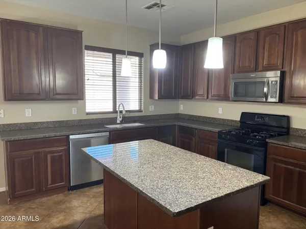 $2,395 | 11360 East Starkey Avenue, Mesa, AZ 85212