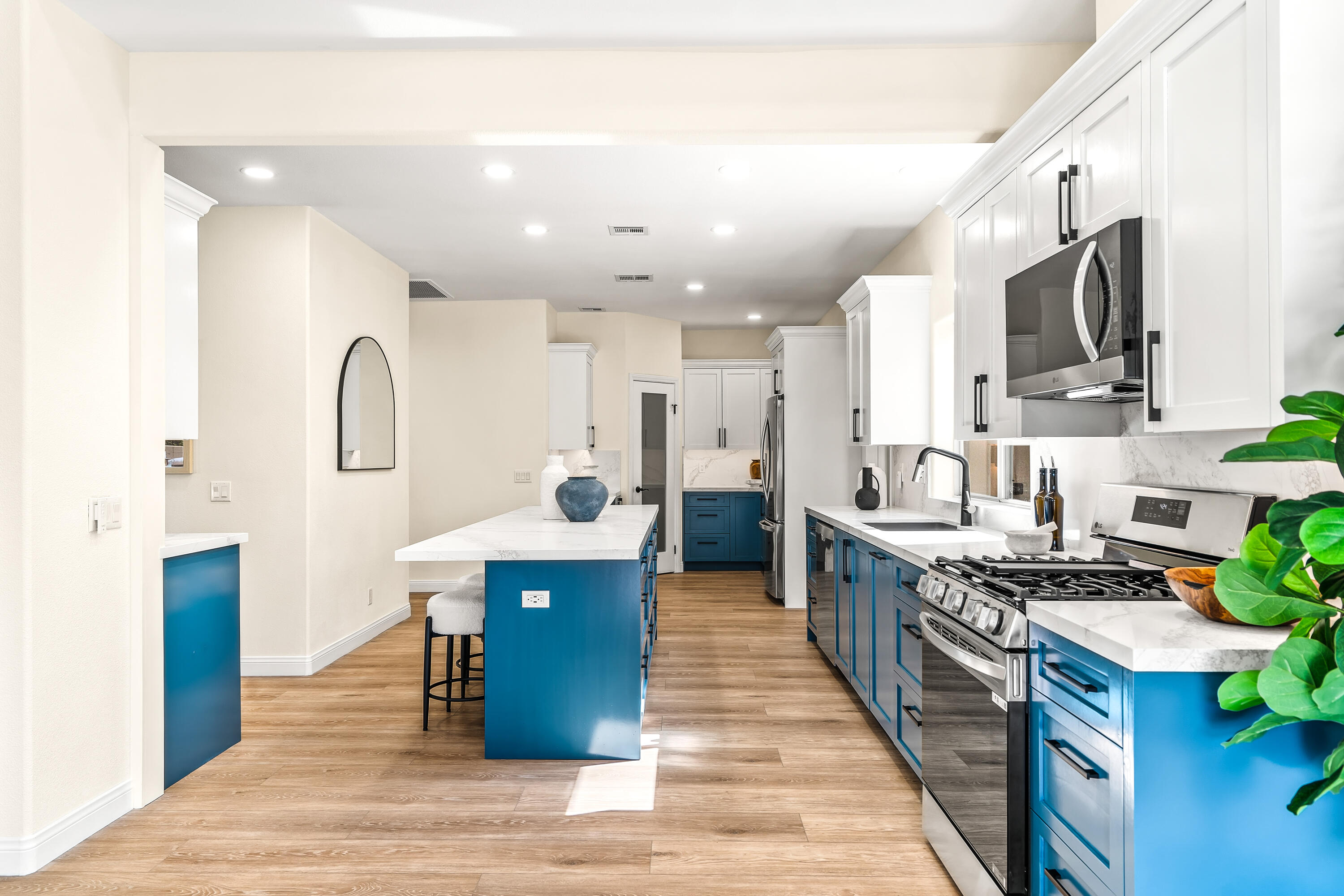 67980 Foothill Road Cathedral City, CA 92234 - Photo 17 of 60 16