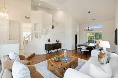 $899,000 | 365 Allen Way, Benicia, CA 94510