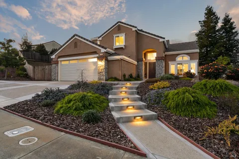 $899,000 | 365 Allen Way, Benicia, CA 94510