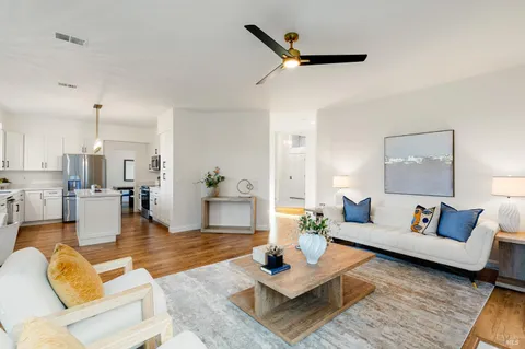 $899,000 | 365 Allen Way, Benicia, CA 94510