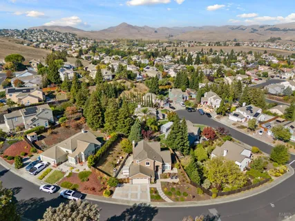 $899,000 | 365 Allen Way, Benicia, CA 94510