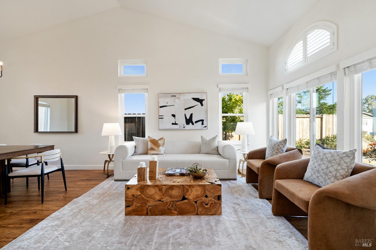 365 Allen Way Benicia, CA 94510 - Photo 10 of 80