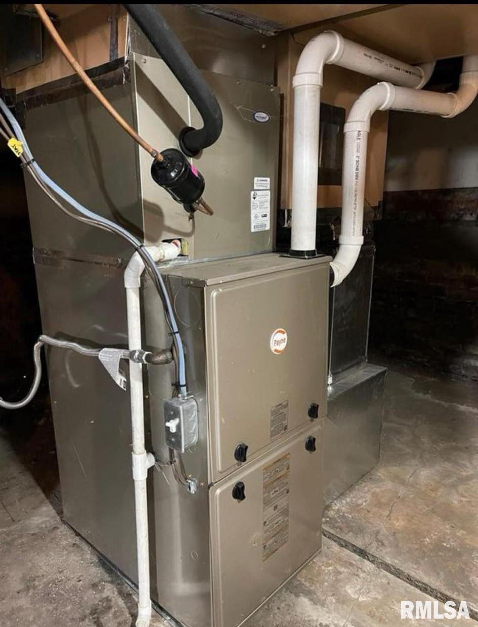 409 North Randolph Street Macomb, IL 61455 - Photo 11 of 13