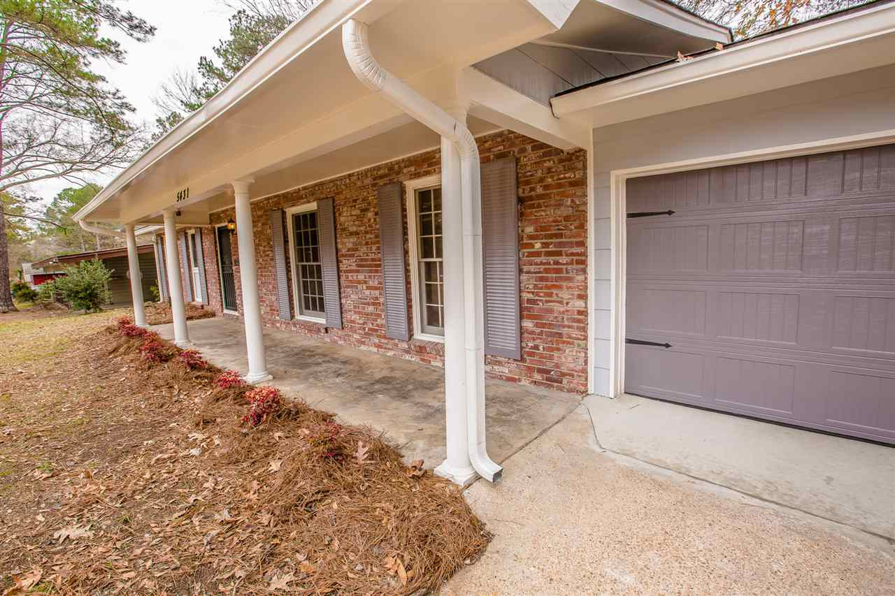 5431 Ridgewood Road Jackson, MS 39211 - Photo 3 of 13 Photo 3