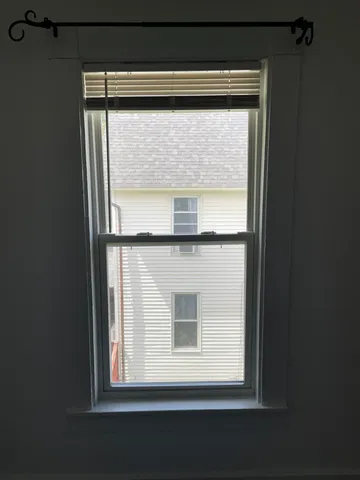 $2,000 | 16-18 Hough Street, Unit 18B, Dover, NH 03820