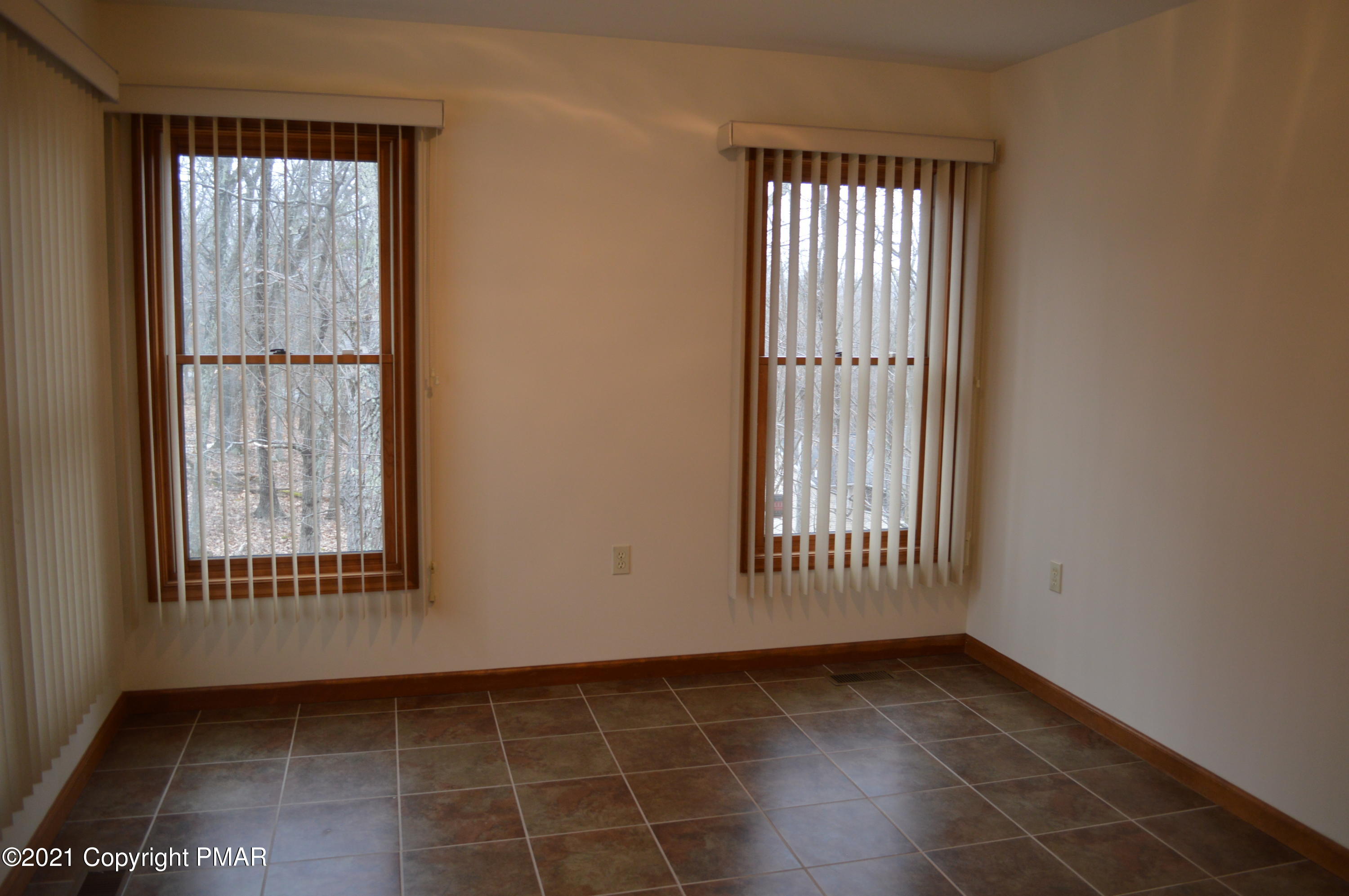 217 Haystack Road Henryville, PA 18332 - Photo 18 of 42 Office/Bonus room