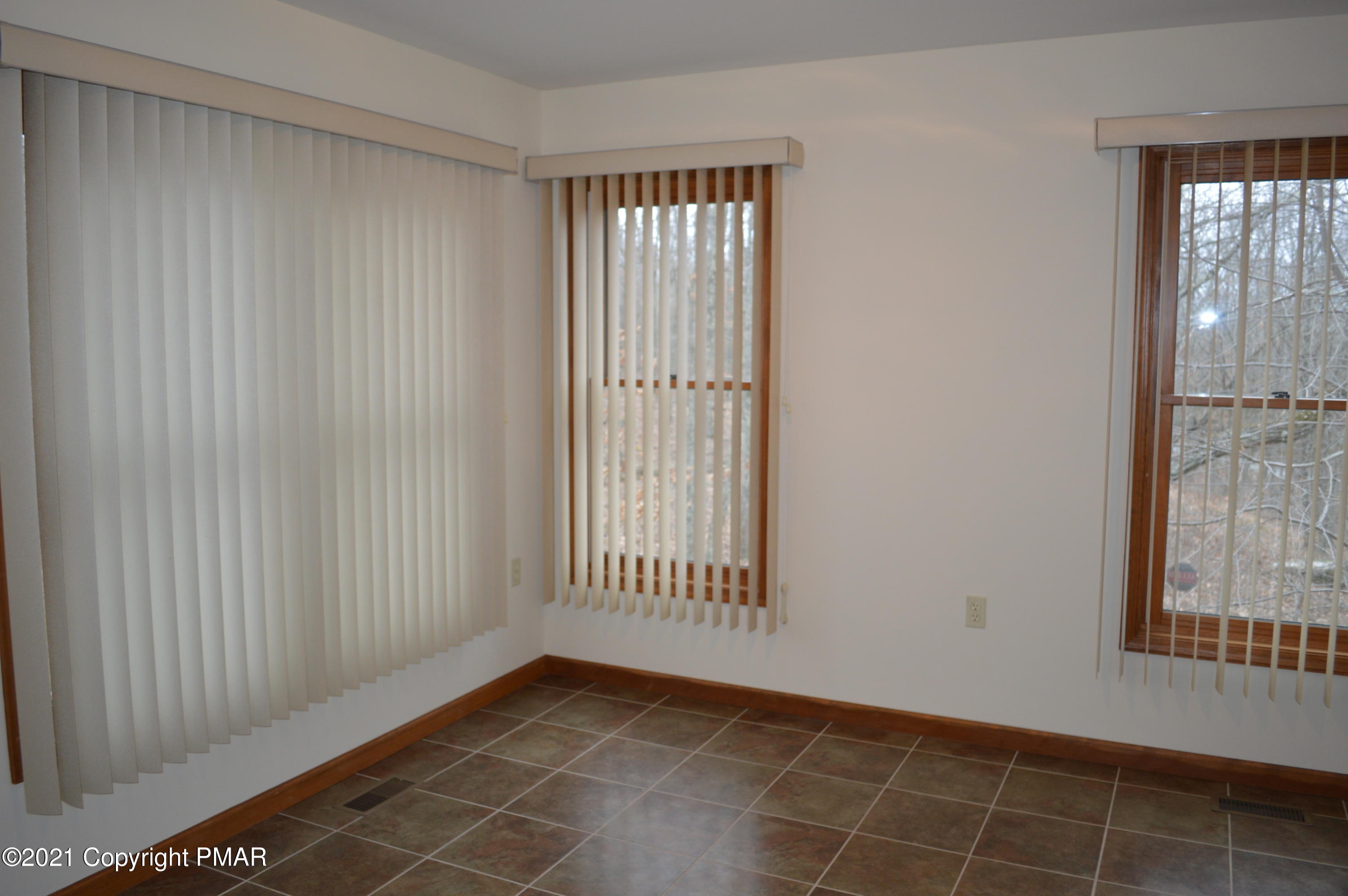 217 Haystack Road Henryville, PA 18332 - Photo 19 of 42 Office/bonus rm2