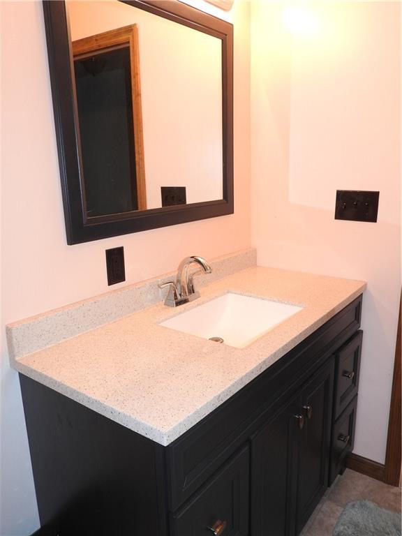 492 Clearfield Road Cabot, PA 16023 - Photo 25 of 25 Upper Floor Full Bath