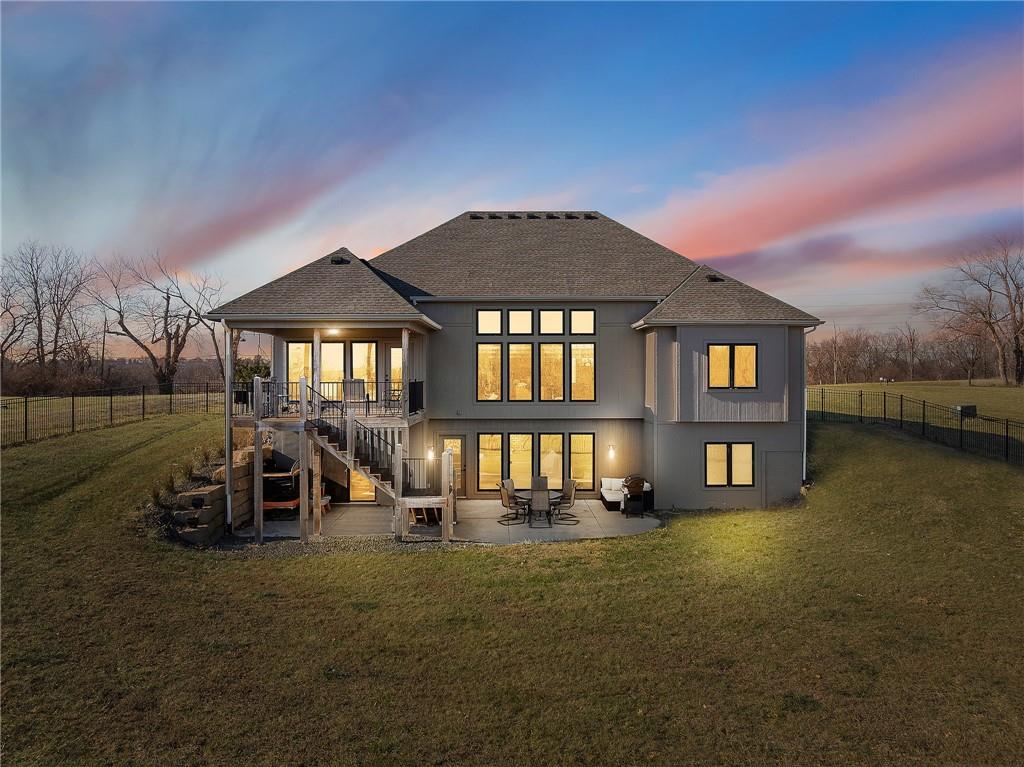 925 County Road Liberty, MO 64068 - Photo 2 of 88