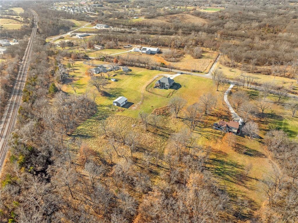 925 County Road Liberty, MO 64068 - Photo 21 of 88