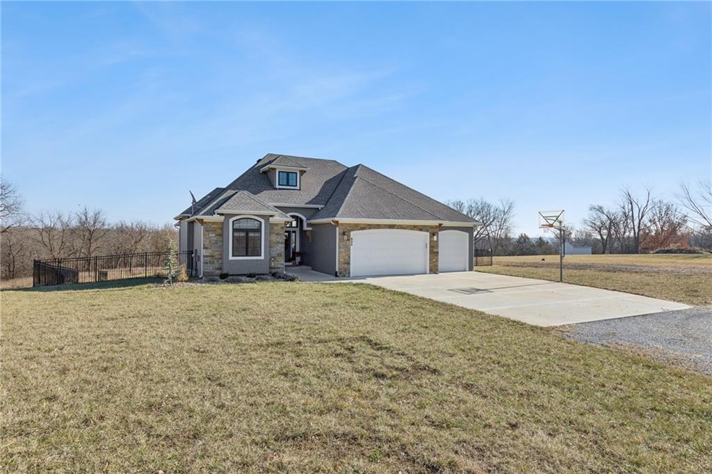 925 County Road Liberty, MO 64068 - Photo 28 of 88