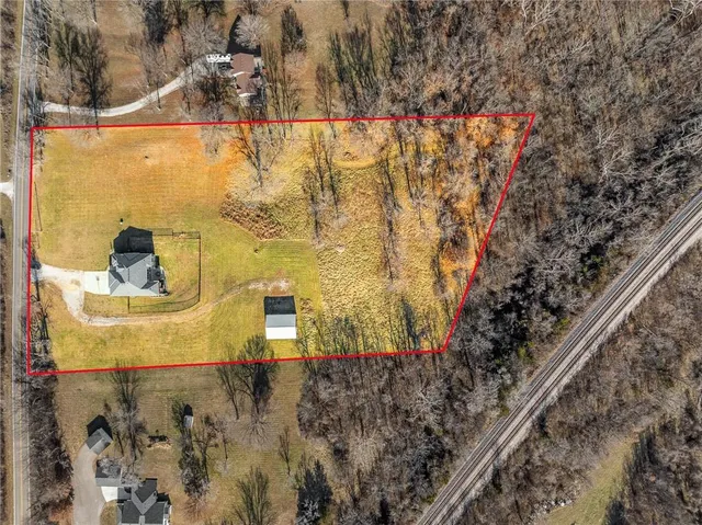 $950,000 | 925 County Road, Liberty, MO 64068