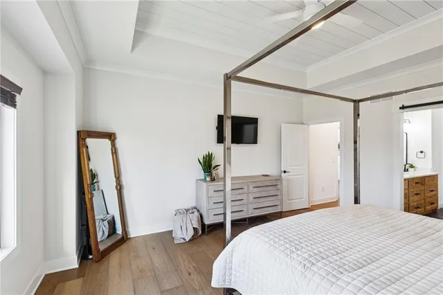 $935,000 | 925 County Road, Liberty, MO 64068