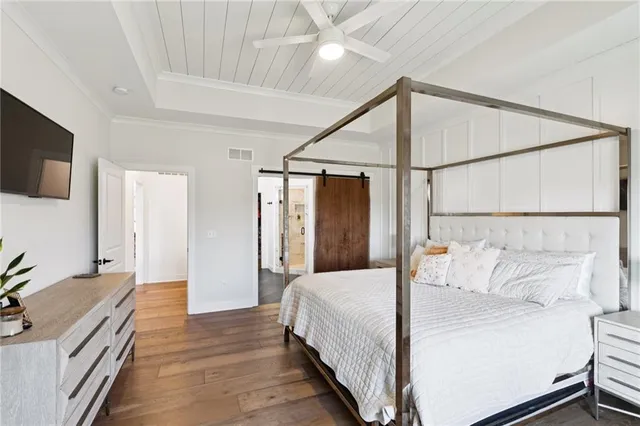 $950,000 | 925 County Road, Liberty, MO 64068