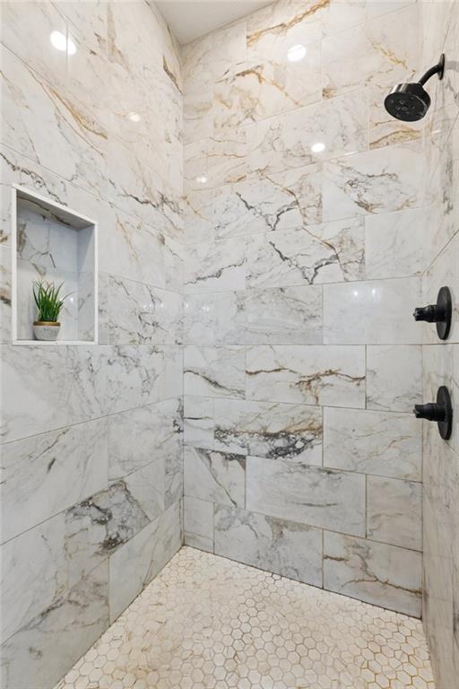 925 County Road Liberty, MO 64068 - Photo 56 of 88