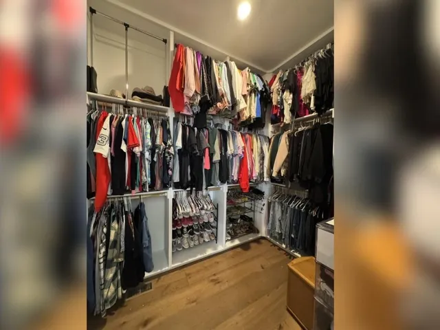 $935,000 | 925 County Road, Liberty, MO 64068