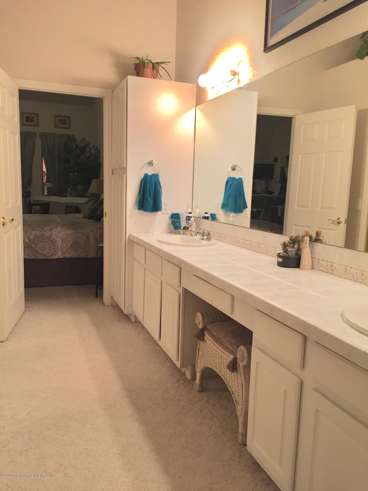 211 South Ridge Court Parachute, CO 81635 - Photo 29 of 39 Master Bath