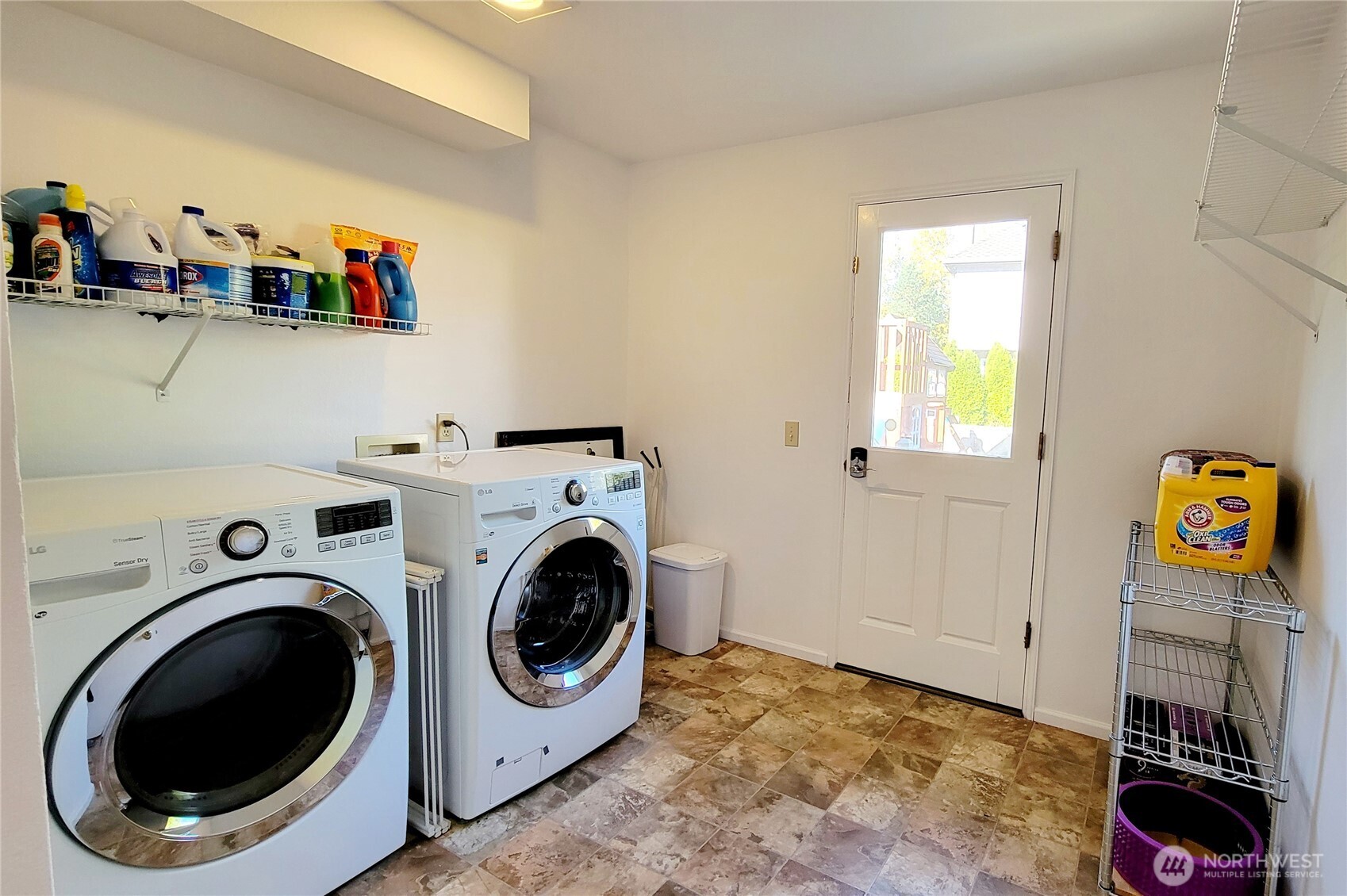 1134 Southwest 333rd Place Federal Way, WA 98023 - Photo 14 of 16