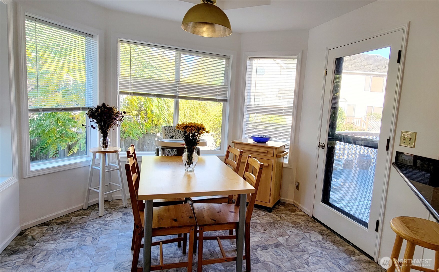 1134 Southwest 333rd Place Federal Way, WA 98023 - Photo 6 of 16