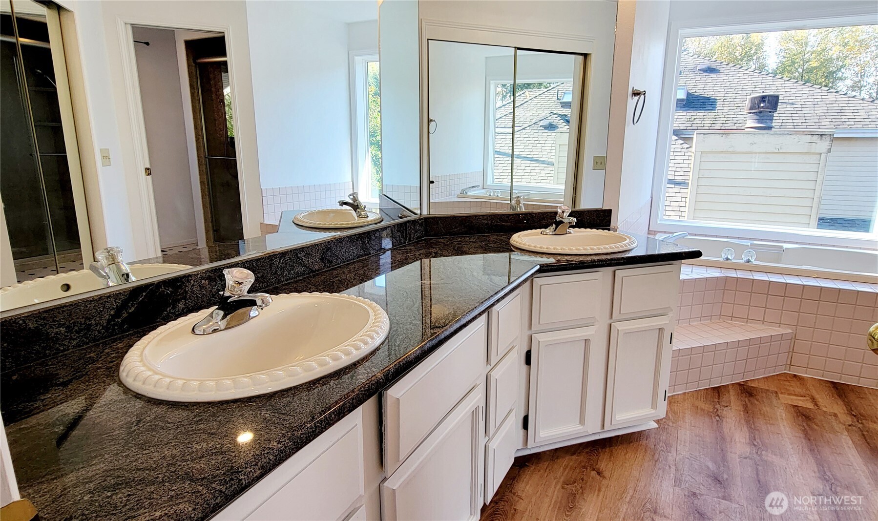 1134 Southwest 333rd Place Federal Way, WA 98023 - Photo 10 of 16