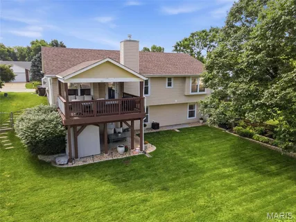 $370,000 | 4 Cambourne Court, St. Peters, MO 63376