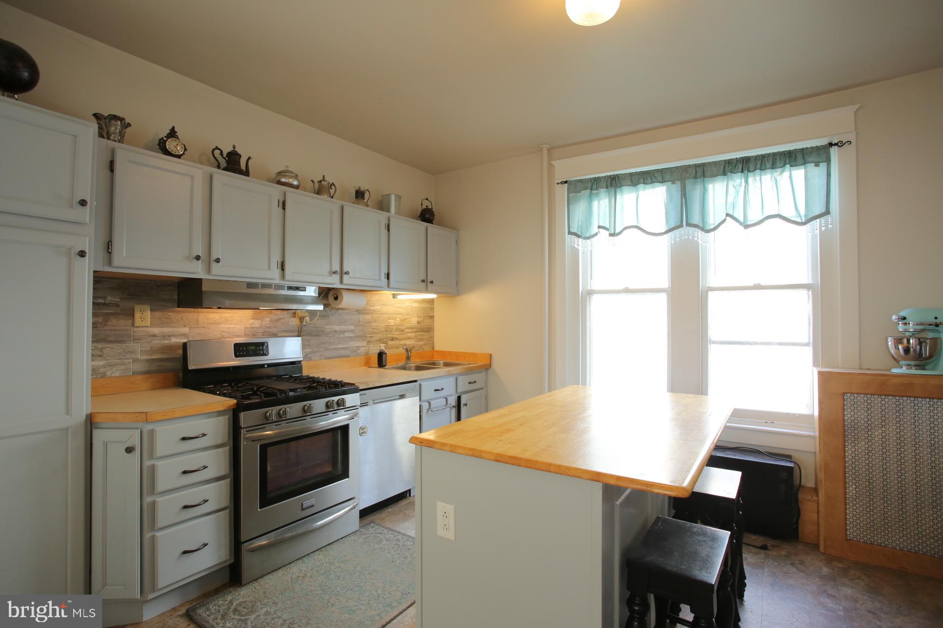 34 North Miller Street Reading, PA 19607 - Photo 11 of 30 Gallery Image 11