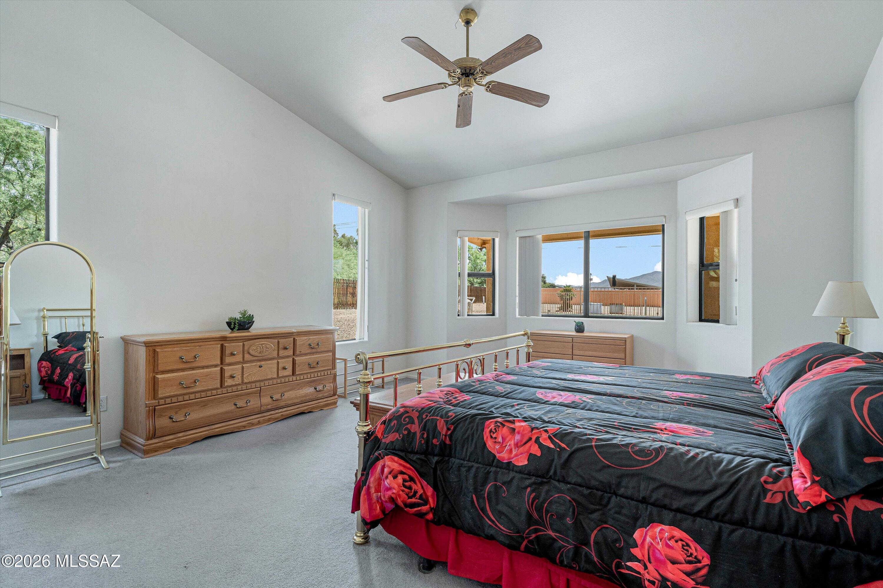4940 North Castle Ridge Road Tucson, AZ 85749 - Photo 17 of 43 19-Primary Bedroom