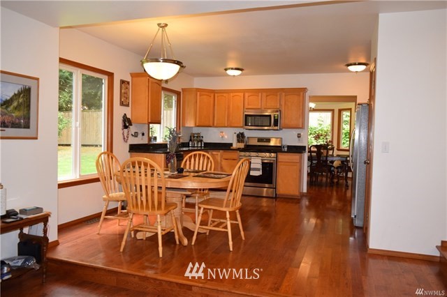 946 Southwest Berry Lake Road Port Orchard, WA 98367 - Photo 15 of 24 Gallery Image 15