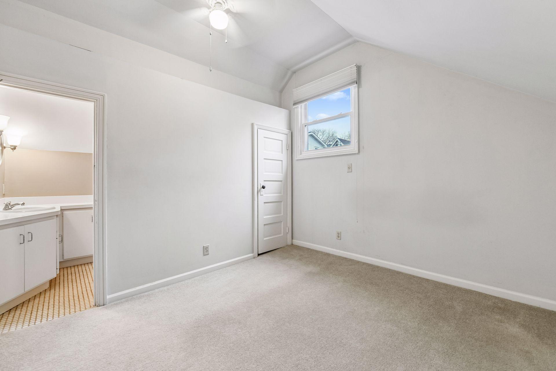 248 Center Street Excelsior, MN 55331 - Photo 14 of 27