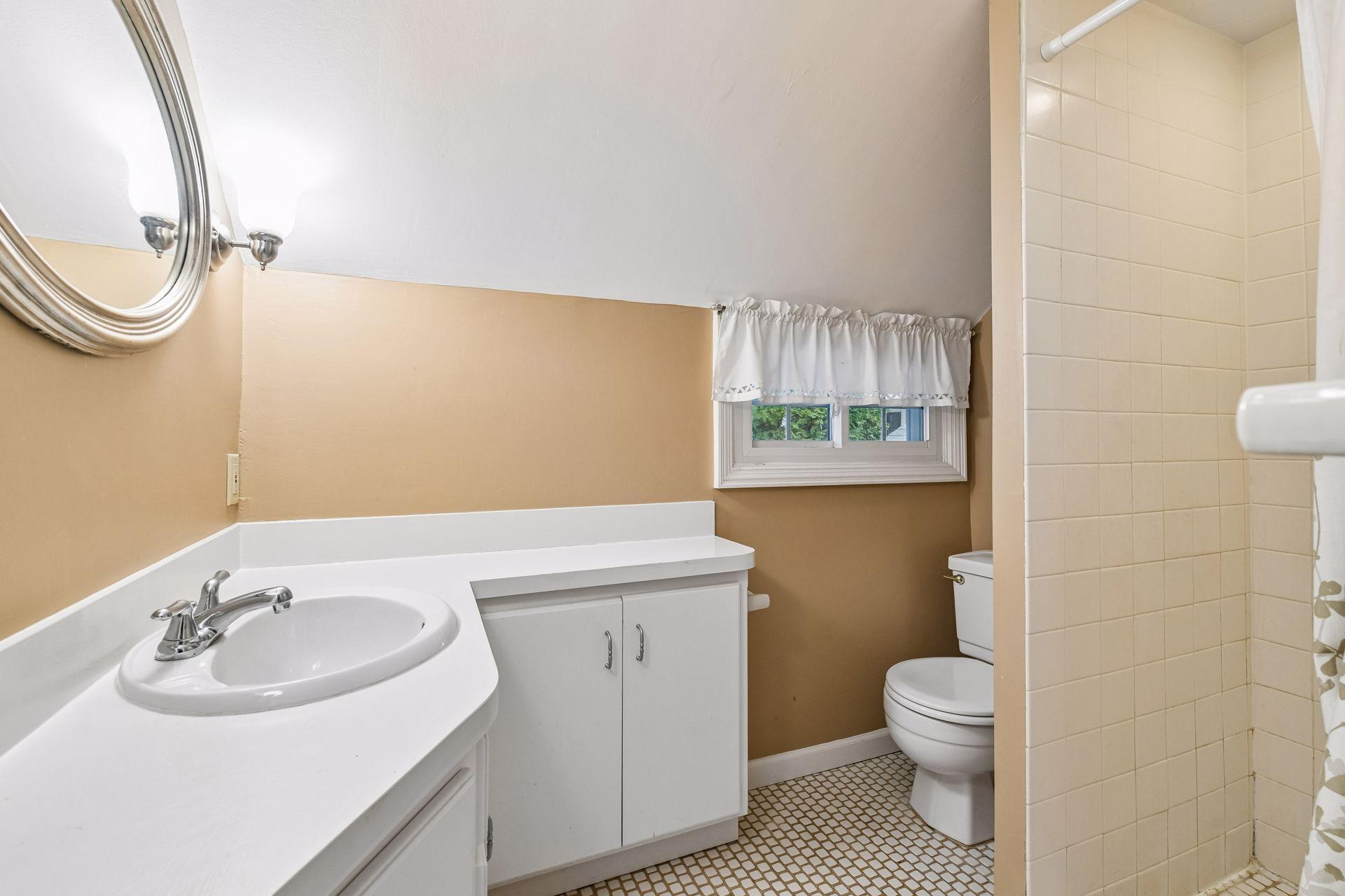 248 Center Street Excelsior, MN 55331 - Photo 15 of 27