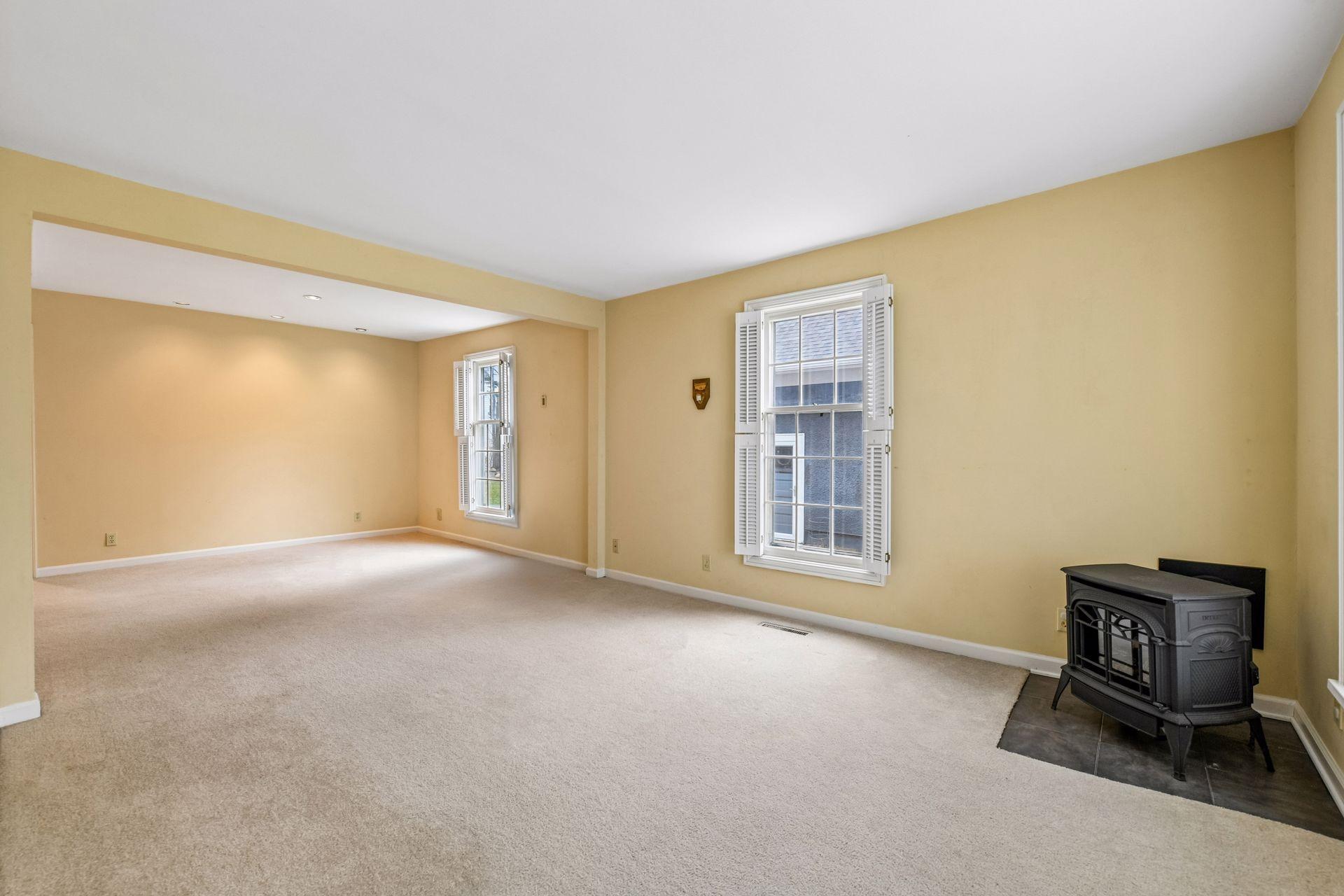 248 Center Street Excelsior, MN 55331 - Photo 3 of 27