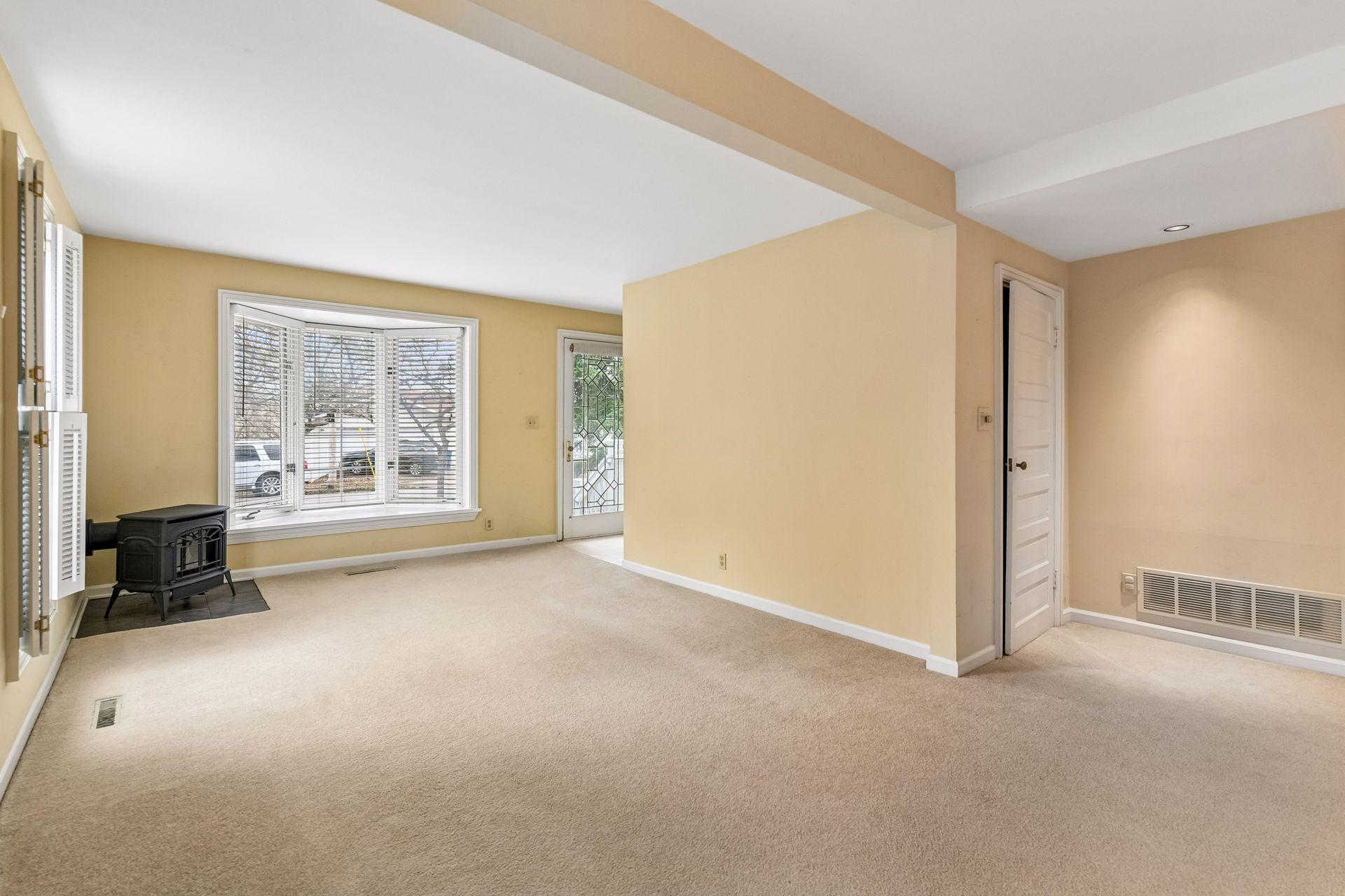 248 Center Street Excelsior, MN 55331 - Photo 4 of 27