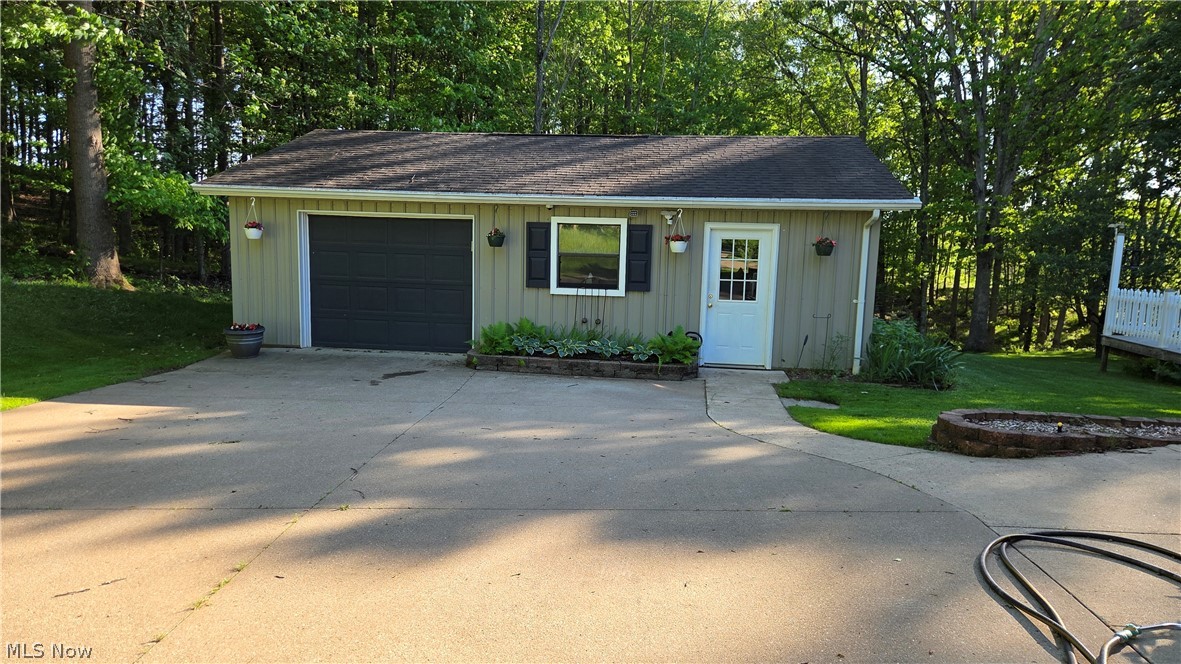239 Cornes Road Little Hocking, OH 45742 - Photo 4 of 50