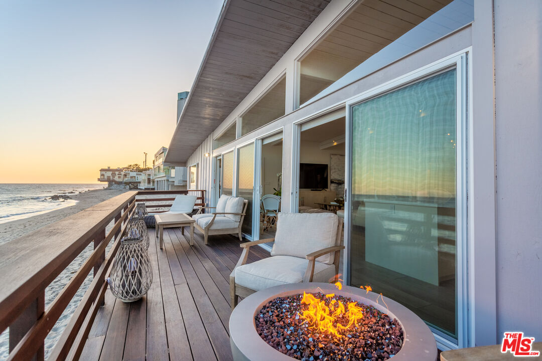 24246 Malibu Road Malibu, CA 90265 - Photo 13 of 20