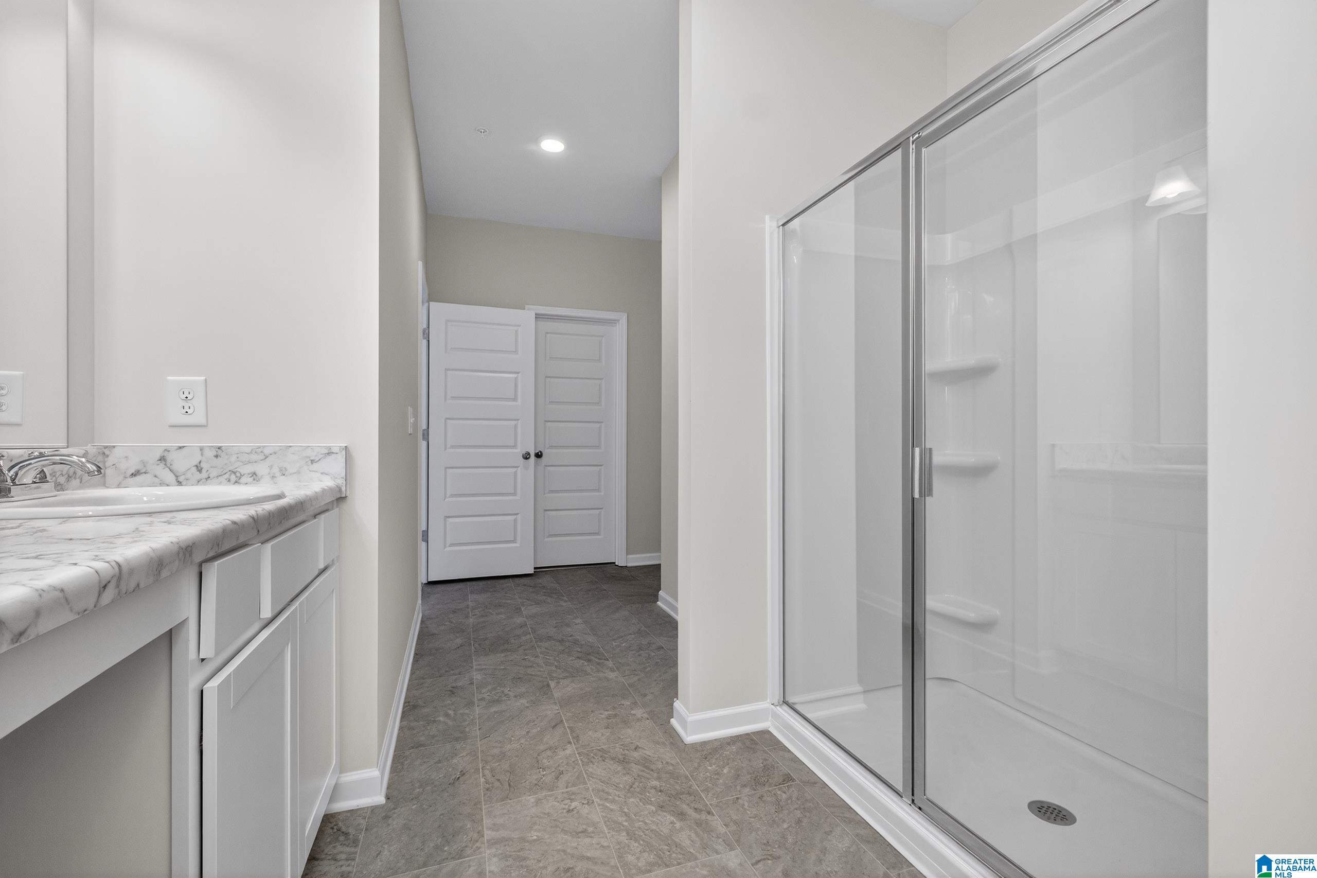 4557 Village Springs Square, Unit 3 Fultondale, AL 35068 - Photo 33 of 37