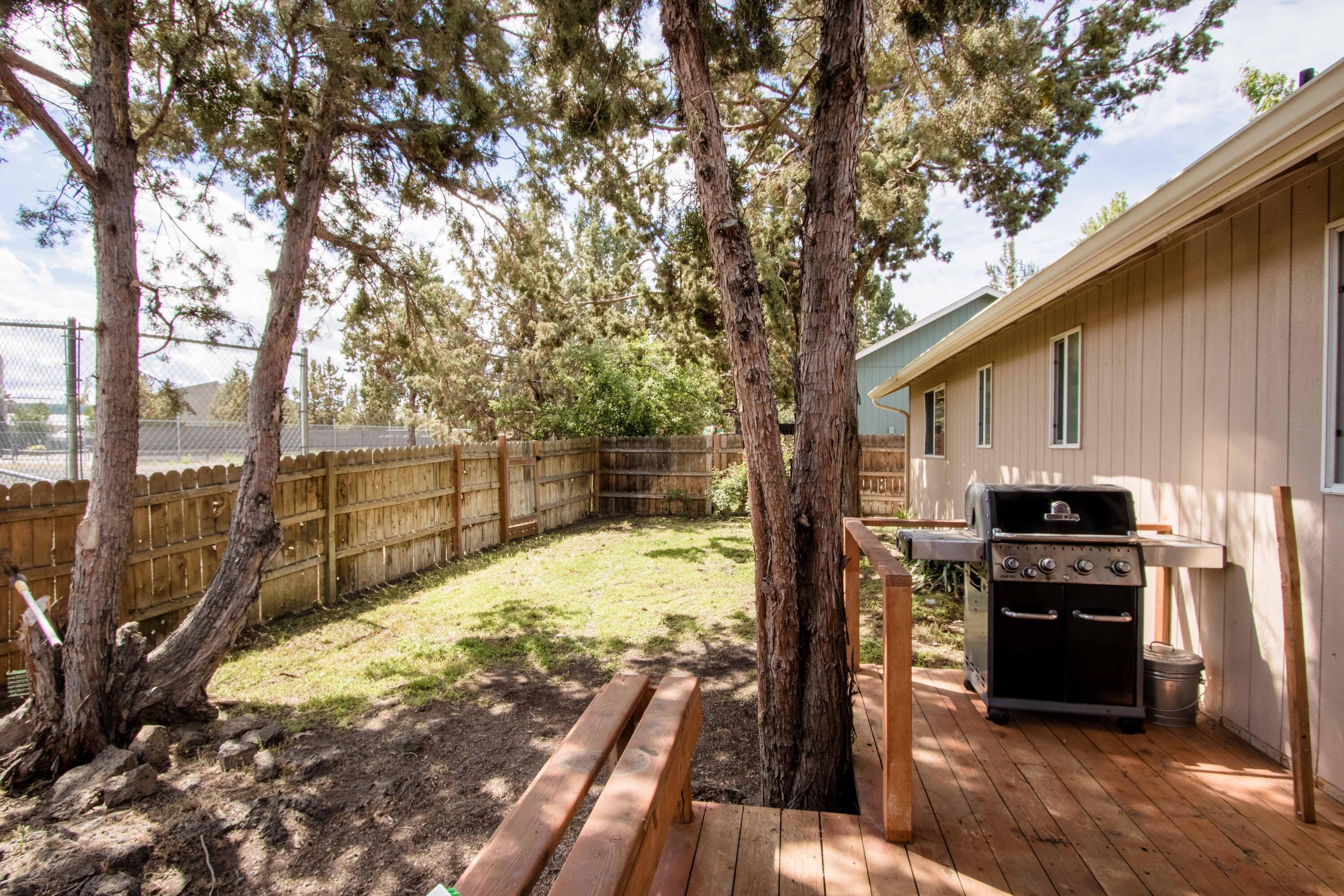 2880 Northeast Baroness Place Bend, OR 97701 - Photo 22 of 24 Back Patio