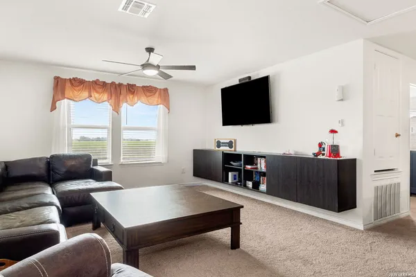 $358,000 | 4024 Sunfield Drive, Seguin, TX 78155