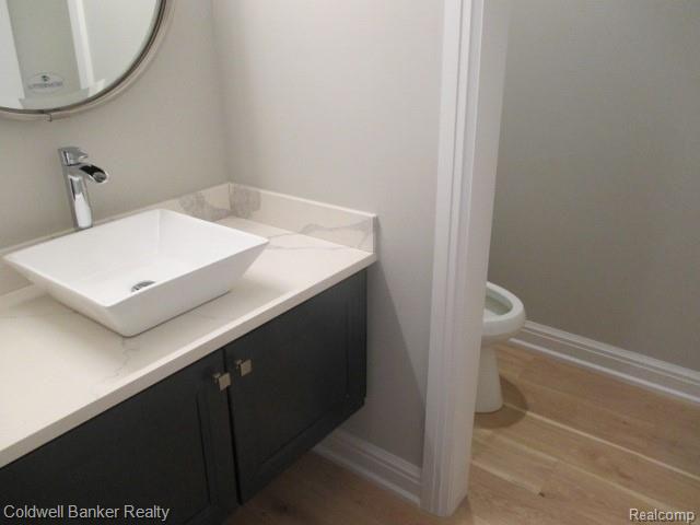 2350 Yorkshire Road Birmingham, MI 48009 - Photo 20 of 57