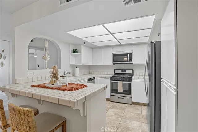 $199,000 | 43131 Wall Street, Unit H, Hemet, CA 92544