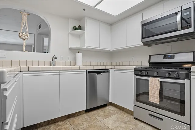 $199,000 | 43131 Wall Street, Unit H, Hemet, CA 92544