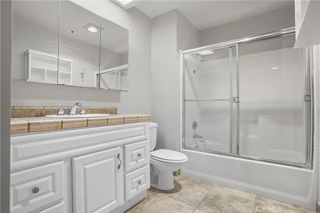 $199,000 | 43131 Wall Street, Unit H, Hemet, CA 92544