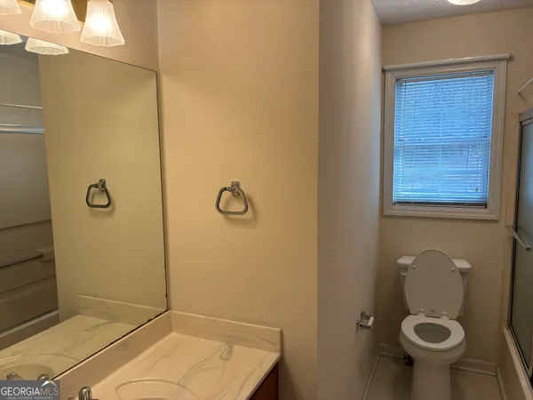 a view of a walk in closet