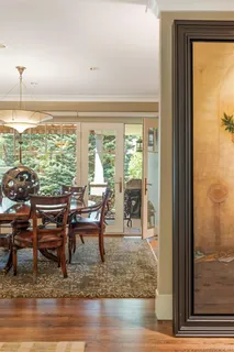 a view of a work space with furniture