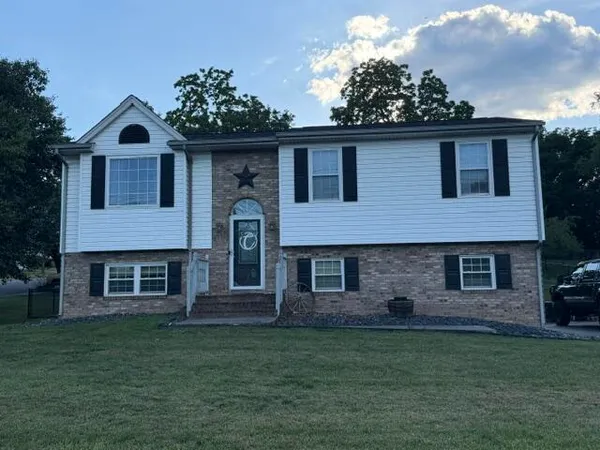 $250,000 | 2111 Mill Lane, Salem, VA 24153