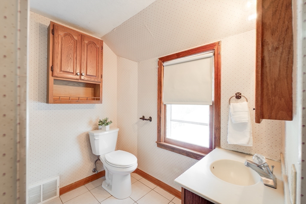 65 Churchill Road West Springfield, MA 01089 - Photo 29 of 41