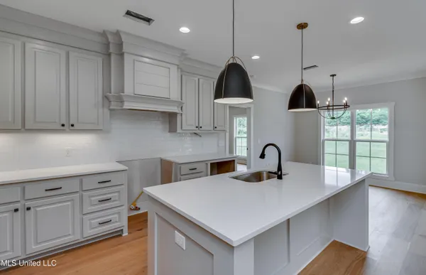 $462,500 | 124 Grayson Way, Madison, MS 39110