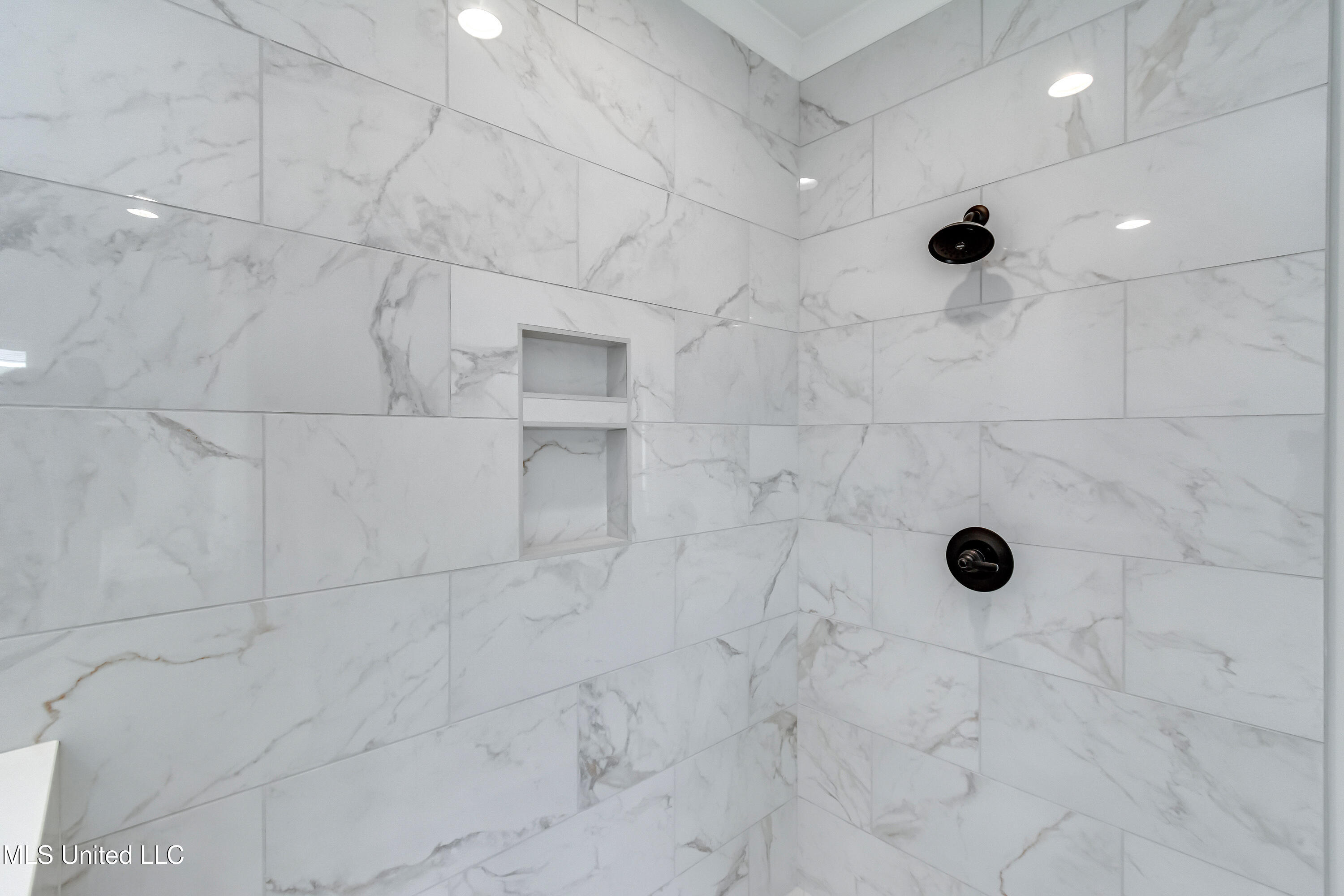 124 Grayson Way Madison, MS 39110 - Photo 34 of 49 Beautiful Fully Tiled Shower