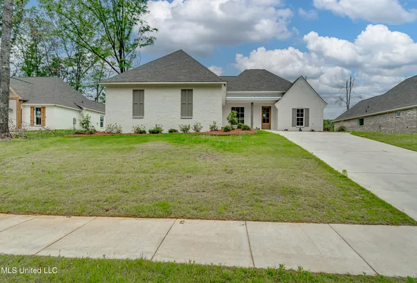 $462,500 | 124 Grayson Way, Madison, MS 39110